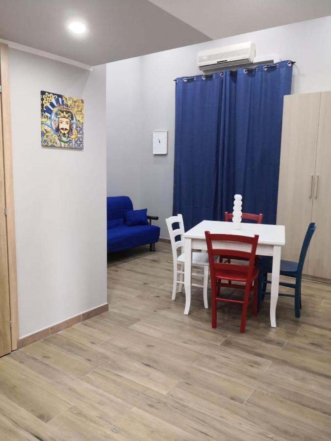 Carlino Room'S Palermo Zewnętrze zdjęcie